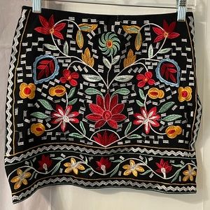 Verte Embroidered Mini Skirt Size M